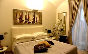 Conte Max Rooms